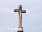 Kamenný kříž u rozcestí Bělotín-Polom-Lučice